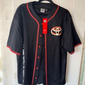 NWT Toyota Black and Red Baseball Jersey men’s Med